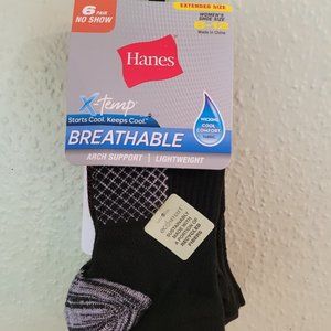 Hanes Women's Performance Lightweight No Show Socks
